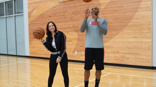 The Atlanta podcast “Winging It With Vince Carter” is hosted by Vince Carter and Annie Finberg