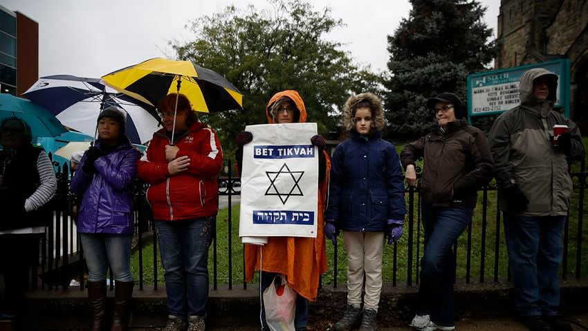 Photos: Thousands attend vigil after deadly shooting at Pittsburgh synagogue