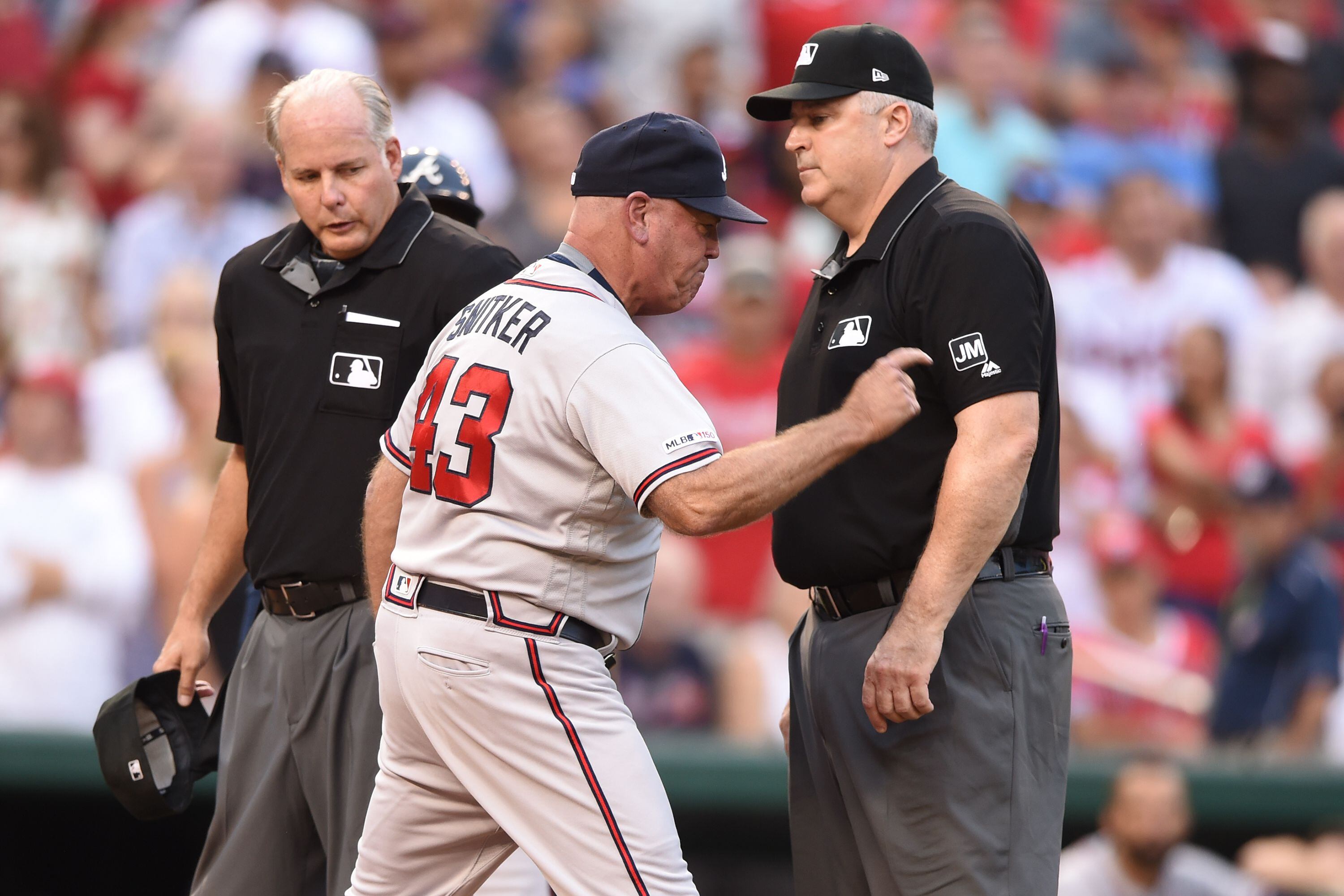 Charlie Culberson Hit In The Face With Pitch During Nationals-Braves - The  Spun: What's Trending In The Sports World Today