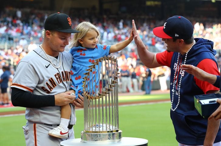 SF Giants' Pederson — and his pearls — return to Atlanta for WS ring