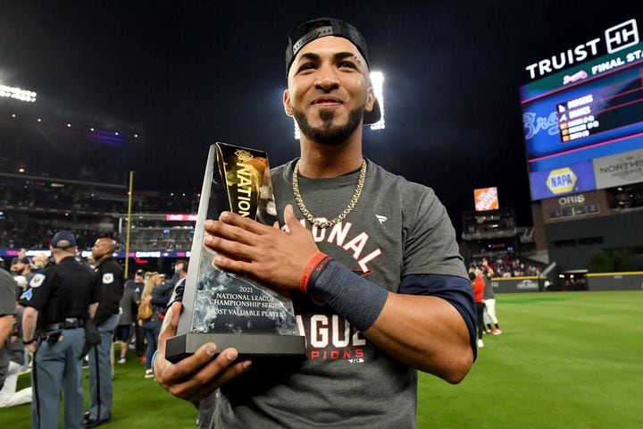 Braves sign Eddie Rosario to two-year, $18 million deal - Battery Power