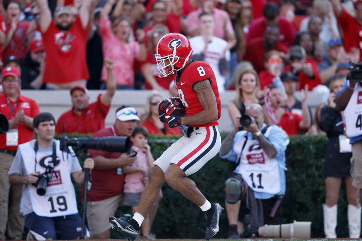 Daniels plays quarter as No. 2 Georgia dominates Vandy 62-0 – KXAN