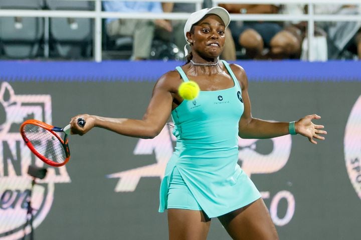 Sloane Stephens returns with a forehand to Taylor Townsend during an exhibition match in the Atlanta Open tennis tournament at Atlantic Station on Sunday, July 21, 2024, in Atlanta.
(Miguel Martinez / AJC)