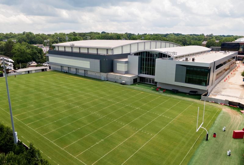 Aerial photo shows University of Georgia’s Indoor Athletic Facility (left side) and new $80 million football operations building (right side) on Friday, June 11, 2021.  (Hyosub Shin / Hyosub.Shin@ajc.com)