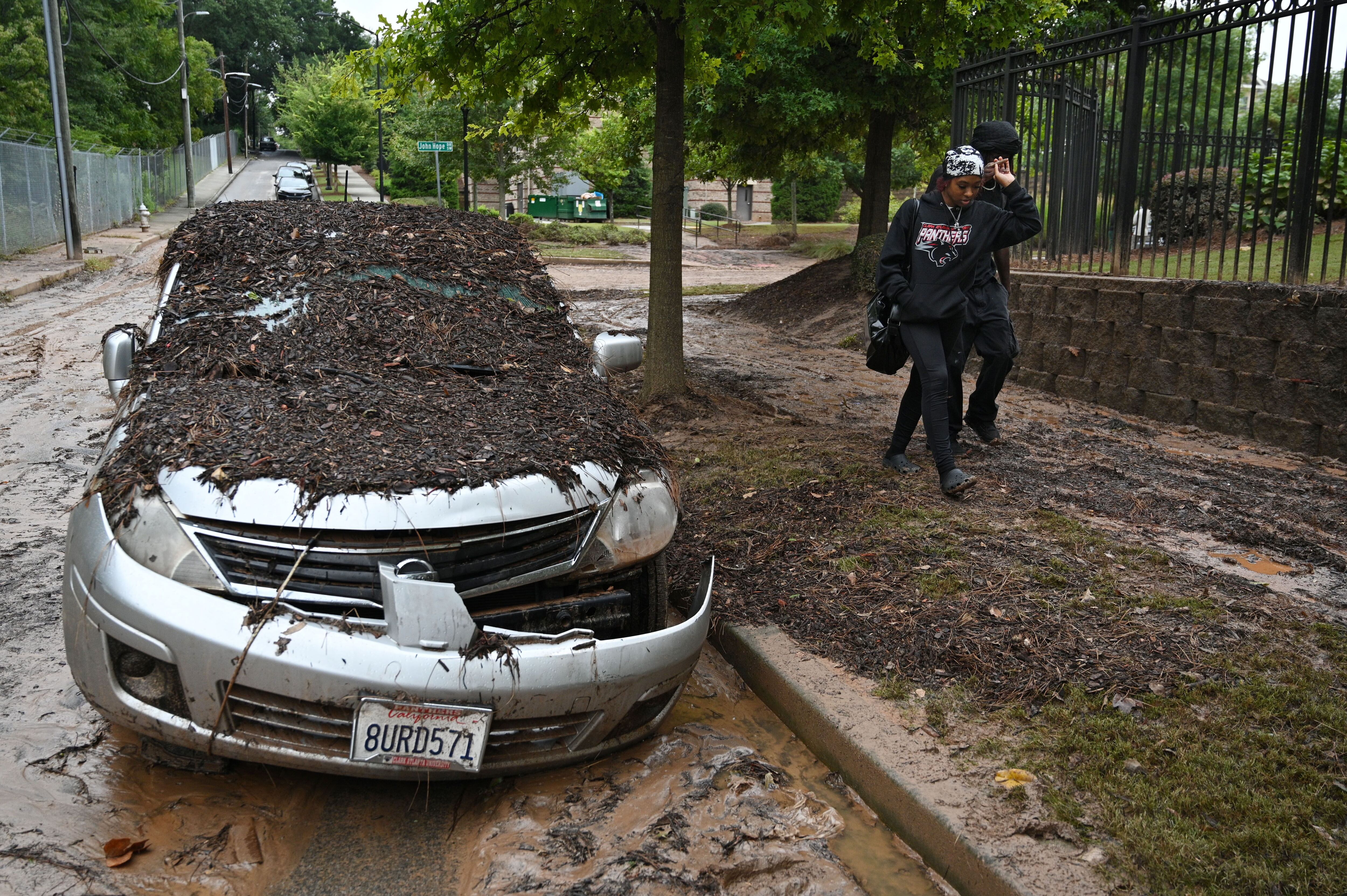 Flooding at Clark Atlanta University, Videos