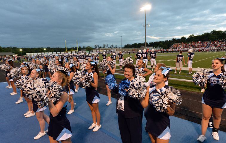 Cherokee Braves Cheerleaders