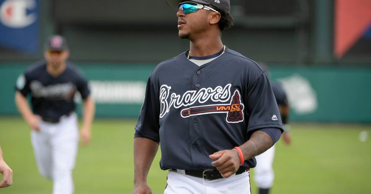 Ozzie Albies knee injury update