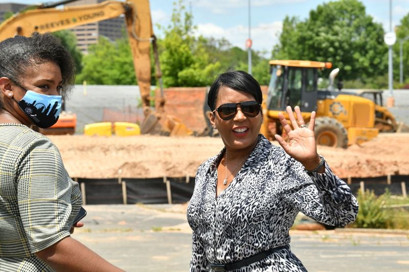 Mayor Keisha Lance Bottoms attended an event to announce that Publix is coming to the Summerhill neighborhood on Thursday, May 20, 2021. (Hyosub Shin / Hyosub.Shin@ajc.com)