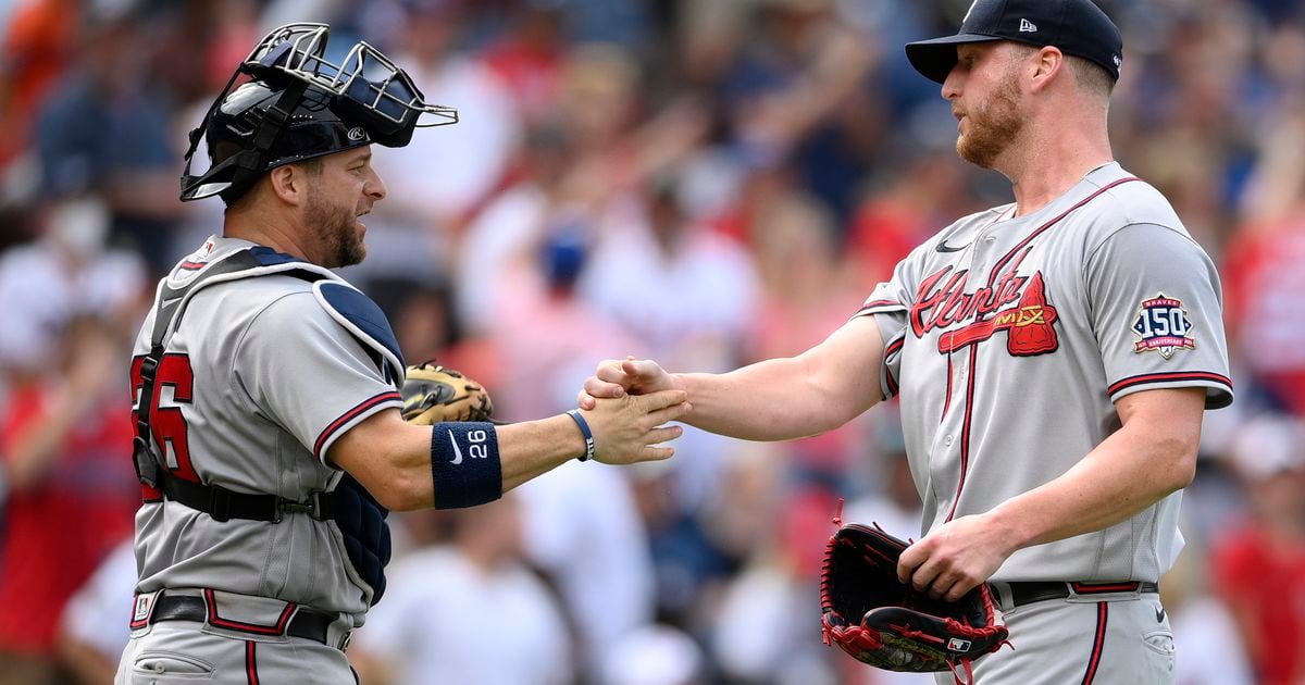 With 44 games left, Braves recapture first place