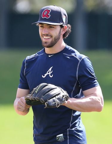 Photos: Here comes Braves' Dansby Swanson