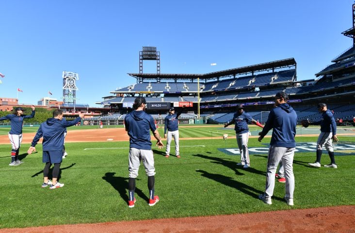 Photos from the Phillies spring training game loss to the Braves