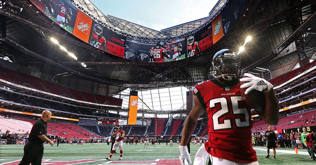 Roof at Mercedes-Benz Stadium in Atlanta finally open for business – The  Denver Post