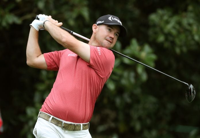 April 10, 2021, Augusta: Brian Harman tees off on the ninth hole during the third round of the Masters at Augusta National Golf Club on Saturday, April 10, 2021, in Augusta. Curtis Compton/ccompton@ajc.com