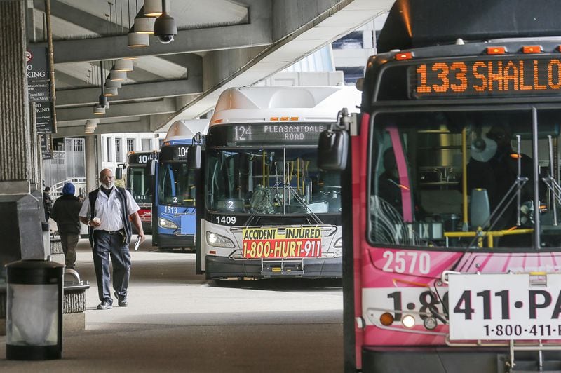 Gwinnett County's new transit expansion plan includes a massive increase in busses and vans, but does not include rail. (ALYSSA POINTER/ALYSSA.POINTER@AJC.COM)