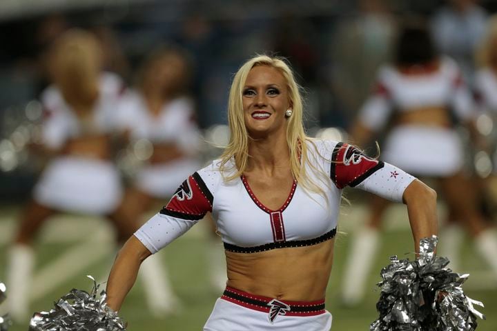 PHOTOS: NFL Cheerleaders Sept. 25