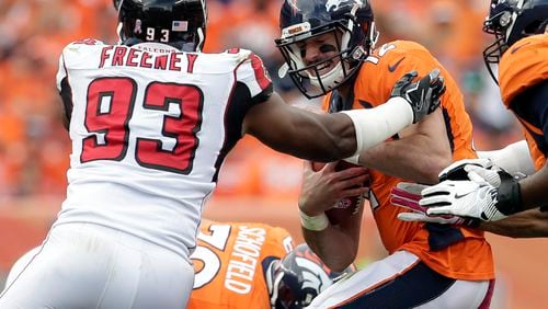 Falcons defensive end Dwight Freeney (93): “I’ve had the first-round bye and lost, had the first-round bye and got to the Super Bowl.” (AP Photo/Joe Mahoney, File)