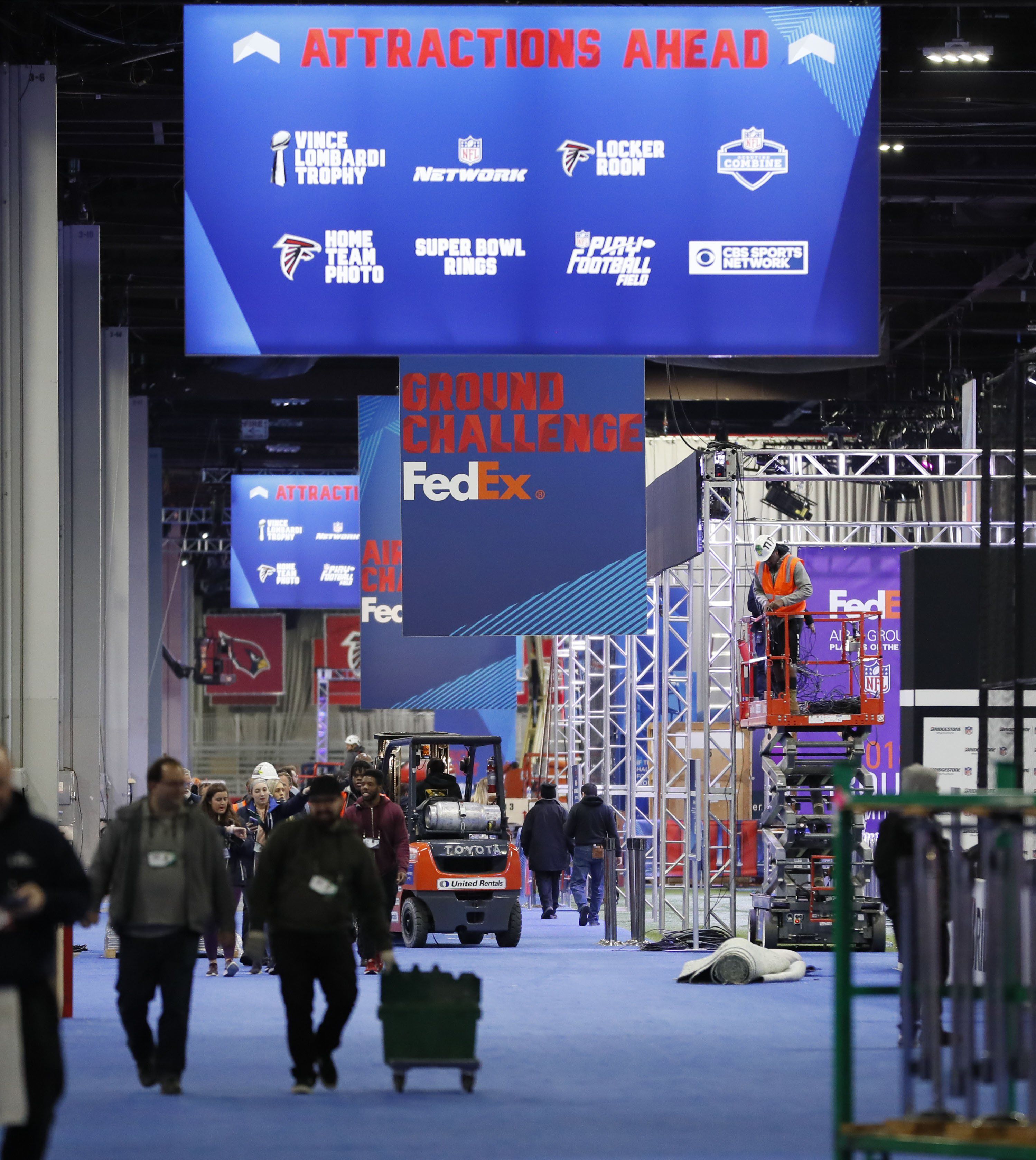 Super Bowl Experience set to open this weekend in DTLA 