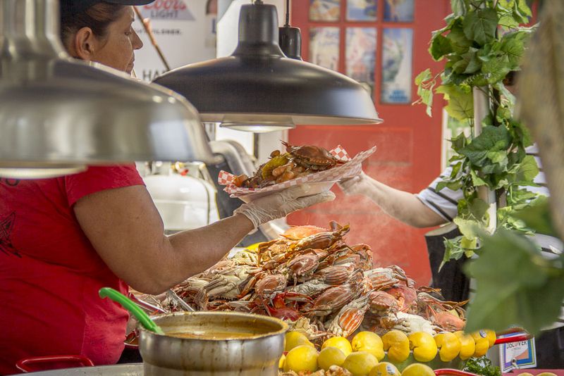 Vendors serve up fresh, local seafood at the Blue Crab Festival in Little River, South Carolina. / Courtesy of the Blue Crab Festival