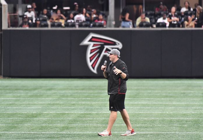 Falcons open practice photo