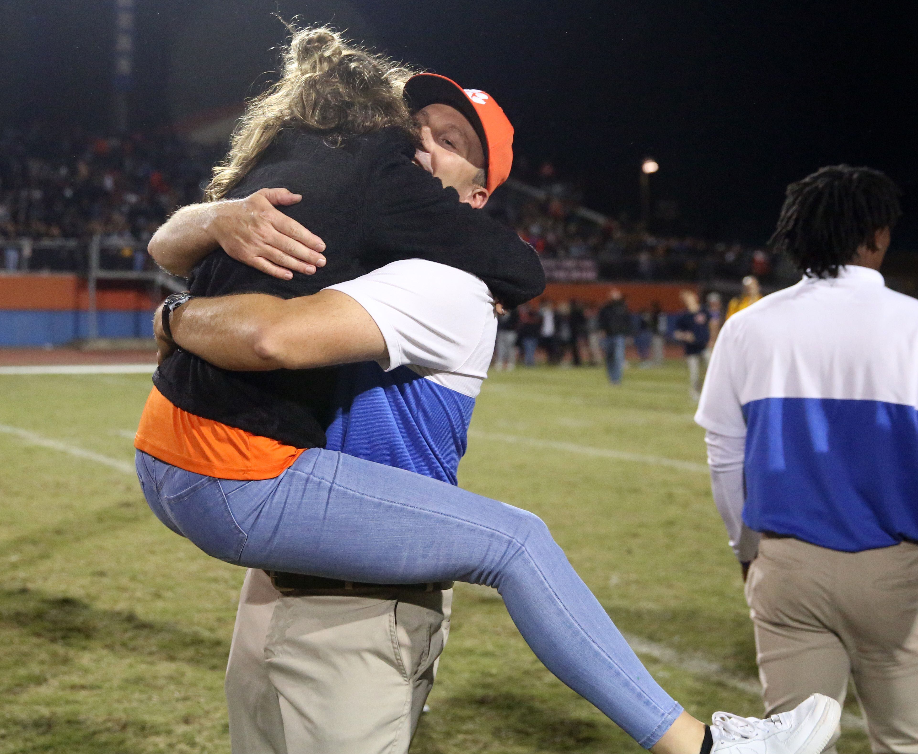 Week 11 previews: Godby-Lincoln just one of several important games