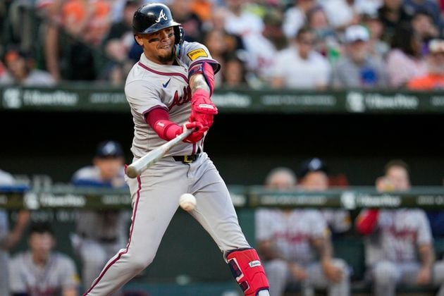 Atlanta Braves' Orlando Arcia hits a single against the Baltimore Orioles during the fifth inning of a baseball game, Tuesday, June 11, 2024, in Baltimore. (AP Photo/Jess Rapfogel)