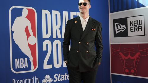 Kyle Filipowski walks the red carpet before the NBA basketball draft, Wednesday, June 26, 2024, in New York. (AP Photo/Julia Nikhinson)