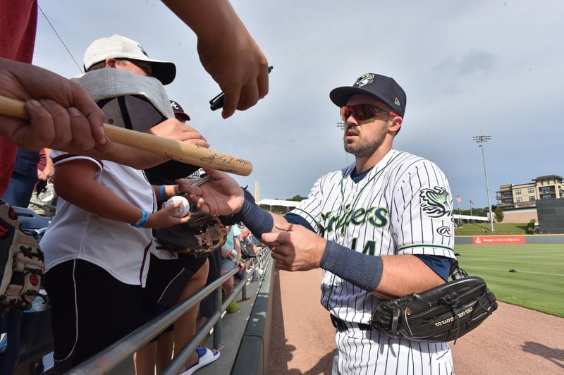 Diabetes hasn't stopped Adam Duvall, who hopes to help others battling  disease