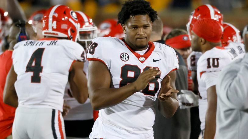 Jalen Carter: Former UGA football star sentenced to probation in crash that  killed teammate and team staffer, his attorney says