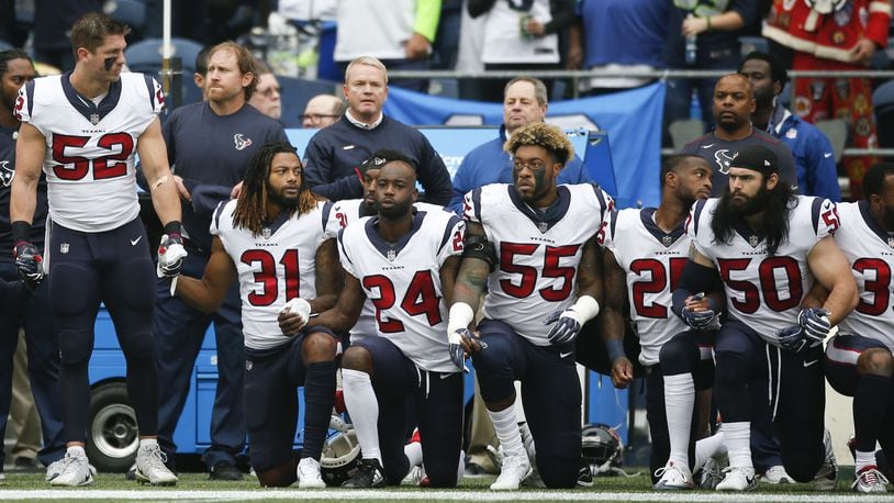 Trump Suggests Kneeling N.F.L. Players Should Be Deported