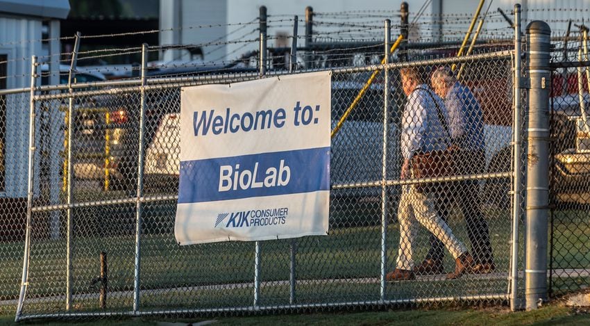 Workers at BioLab continued to work around the clock as the plume of smoke continued rising on Thursday, Oct. 3, 2024 in Conyers. A Sunday fire at the chemical plant in Conyers has had agencies monitoring the air quality since then as crews try to neutralize the site. Rockdale County officials said that the plume is changing colors as workers remove debris. GEMA has advised anyone who notices a chlorine odor in the air to limit their time outdoors. (John Spink/AJC)