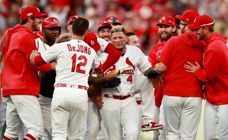 Photos: Braves fall short vs. Cardinals in Game 4 of NLDS