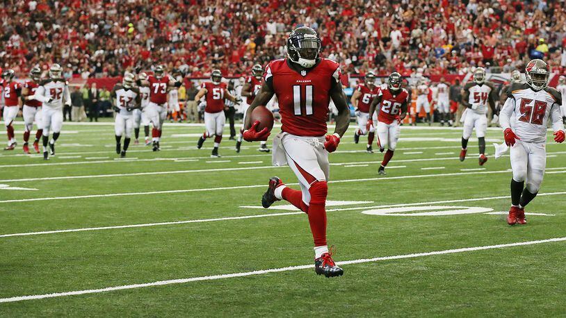 Latest Julio Jones Injury Update is Very Concerning News for Buccaneers