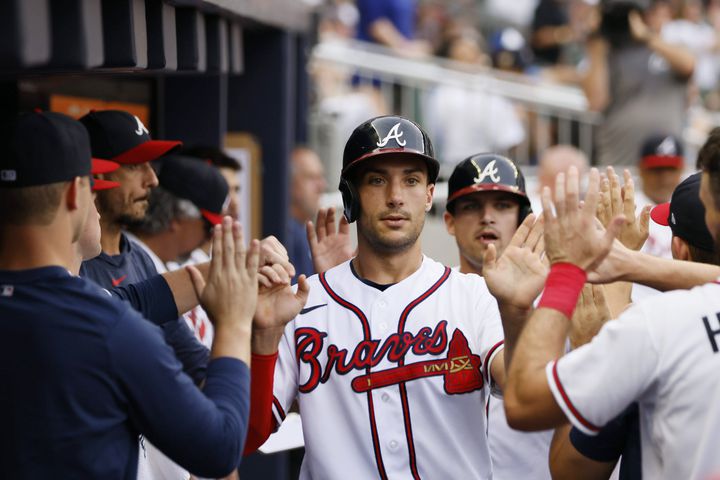 Braves drop slugfest despite Austin Riley's huge game