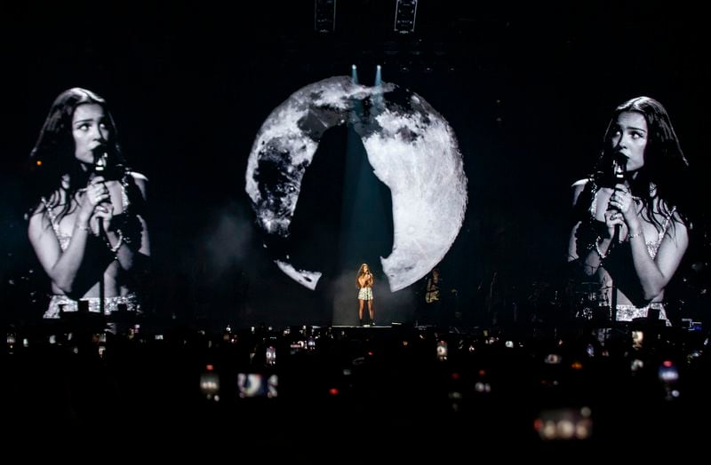 Olivia Rodrigo sings to a sold-out crowd of screaming fans at State Farm Arena on Tuesday July 23, 2024. (RYAN FLEISHER FOR THE ATLANTA JOURNAL-CONSTITUTION)