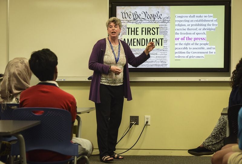 Kim Ash teaches the “Fighting Fake News” class at the Newseum in Washington, D.C. While teachers once feared that teenagers would fall for everything they read online, they are now concerned that young people won’t believe anything they read.