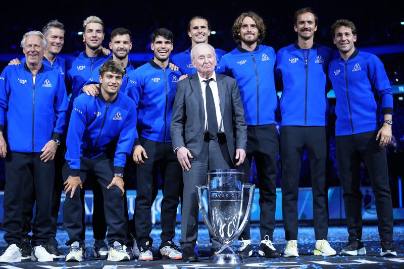 Team Europe celebrates after they defeated Team World for the Laver Cup in tennis, at the Uber arena in Berlin, Germany, Sunday, Sept. 22, 2024. (AP Photo/Ebrahim Noroozi)