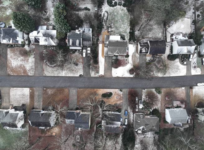 Winter storm hits metro Atlanta, North Georgia