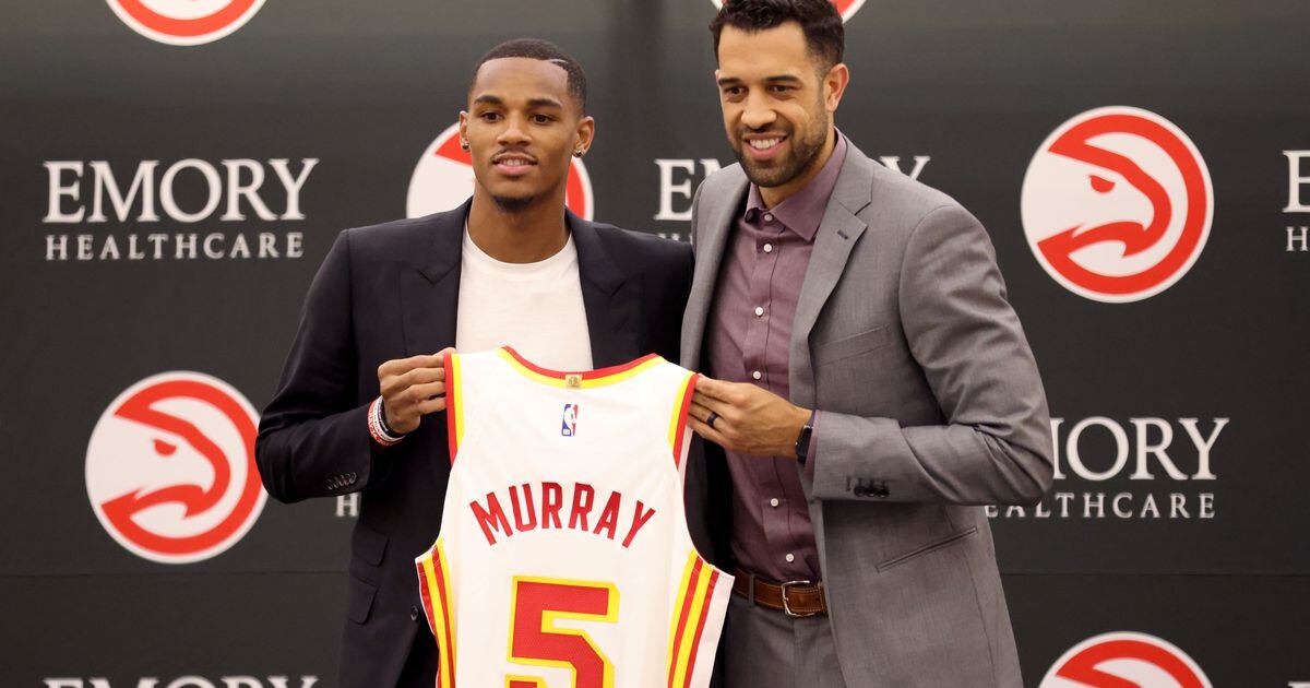 Atlanta Hawks General Manager Landry Fields Talks Transition From Playing  in NBA to Front Office 