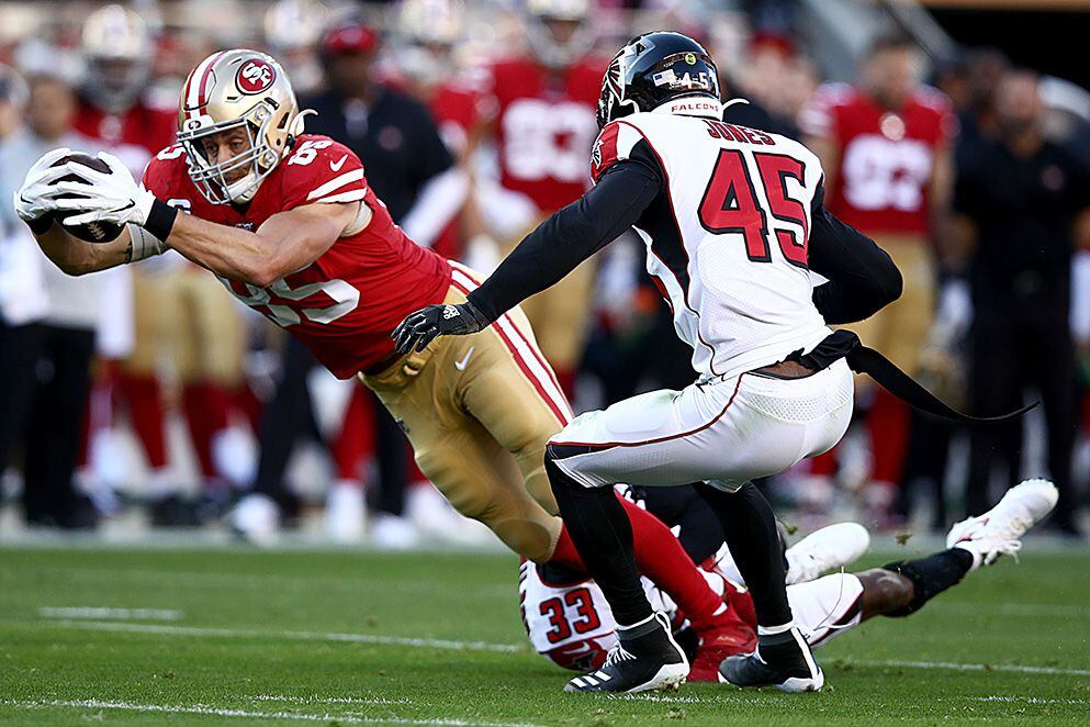 08 November 2015: Atlanta Falcons wide receiver Julio Jones during action  in an NFL game against the San Francisco 49ers at Levi's Stadium in Santa  Clara, CA. The Niners won 17-16. (Icon