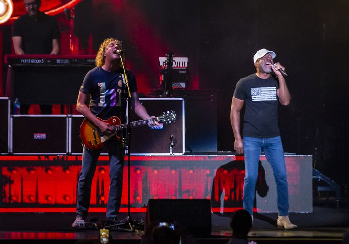 Hootie and the Blowfish rocked out for a packed crowd at Ameris Bank Amphitheatre on the Summer Camp with Trucks tour Friday September 20, 2024, at Ameris Bank Amphitheatre in Alpharetta. (Photo: Ryan Fleisher for The Atlanta Journal-Constitution) 