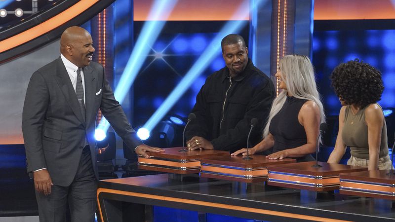 Steve Harvey hosting "The Kardashian Family vs. The West Family" episode of "Celebrity Family Feud." (ABC/Byron Cohen)
STEVE HARVEY, KANYE WEST, KIM KARDASHIAN WEST, KIM WALLACE