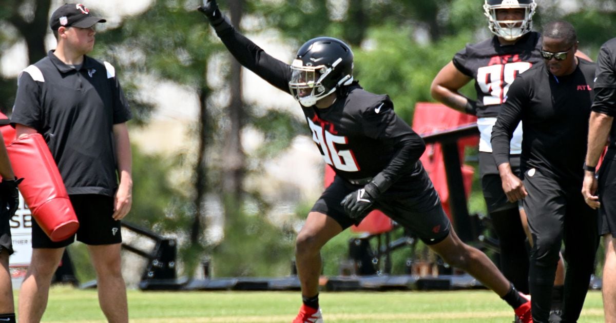 Atlanta Falcons defensive end Zach Harrison (96) lines up during