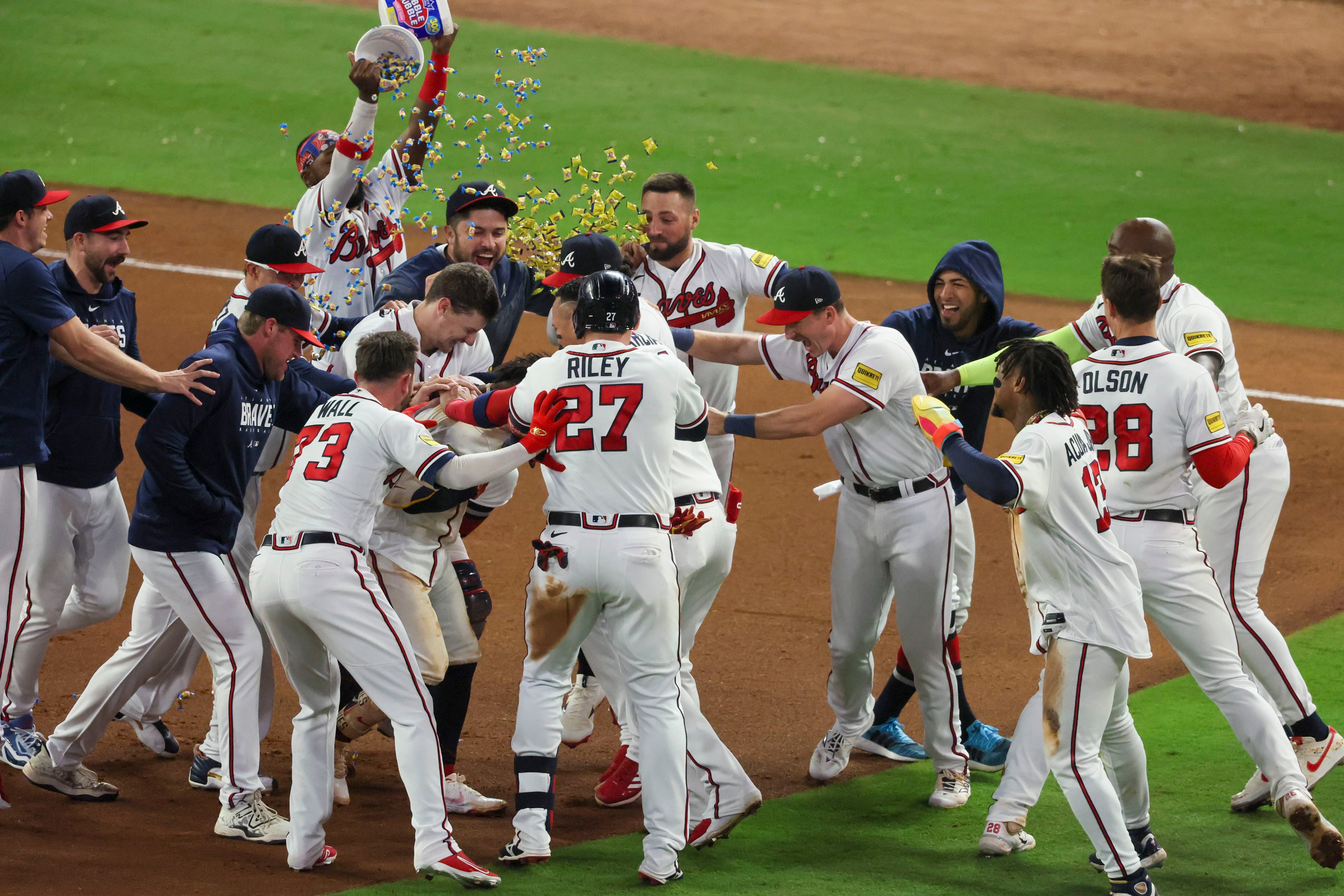 Braves outfielder Ronald Acuña Jr. steals 70th base to make baseball  history