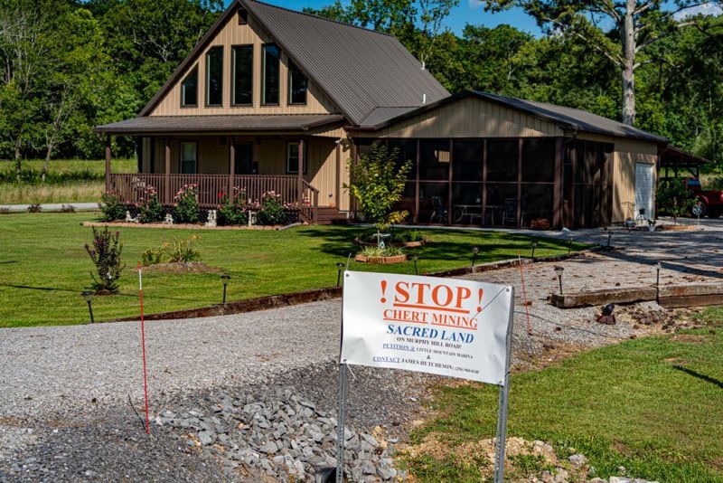 Nancy Cornelius placed this sign outside her Marshall County home when she found out about the new development. (Photo Courtesy of Lee Hedgepeth/Inside Climate News)