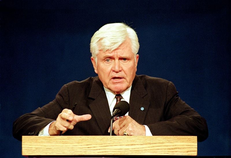 Retired Vice Admiral James Stockdale speaks at a debate in Atlanta in October 1992, when he was Ross Perot's running mate.  His opening statement: “Who am I?  Why am I here?