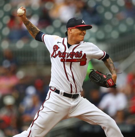 Braves sweep to take NL East lead; Mets look unprepared for