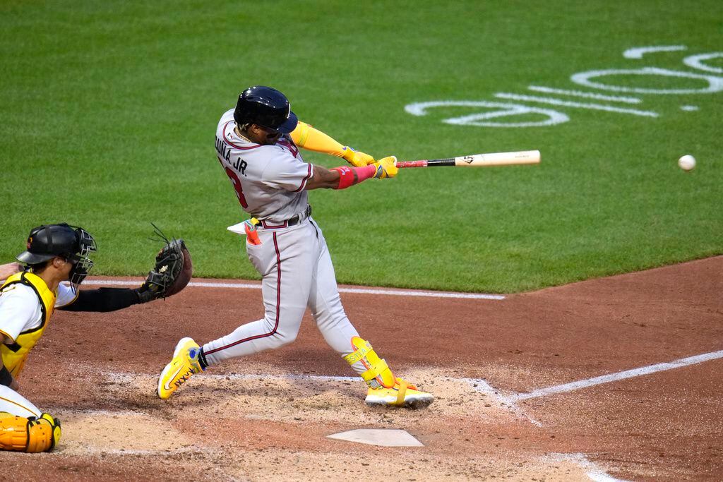 Harris hits 2-run triple, streaking Braves pummel A's 13-2