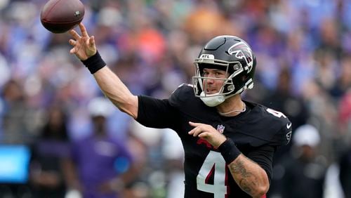 Atlanta Falcons quarterback Taylor Heinicke passes against the Baltimore Ravens during the first half of a preseason NFL football game on Saturday, Aug. 17, 2024, in Baltimore. (AP Photo/Stephanie Scarbrough)