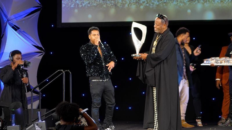 Atlanta R&B singer Bobby V accepts a Lifetime Achievement Award at the 2024 Bronner Bros. International Beauty Show. AJC file photo