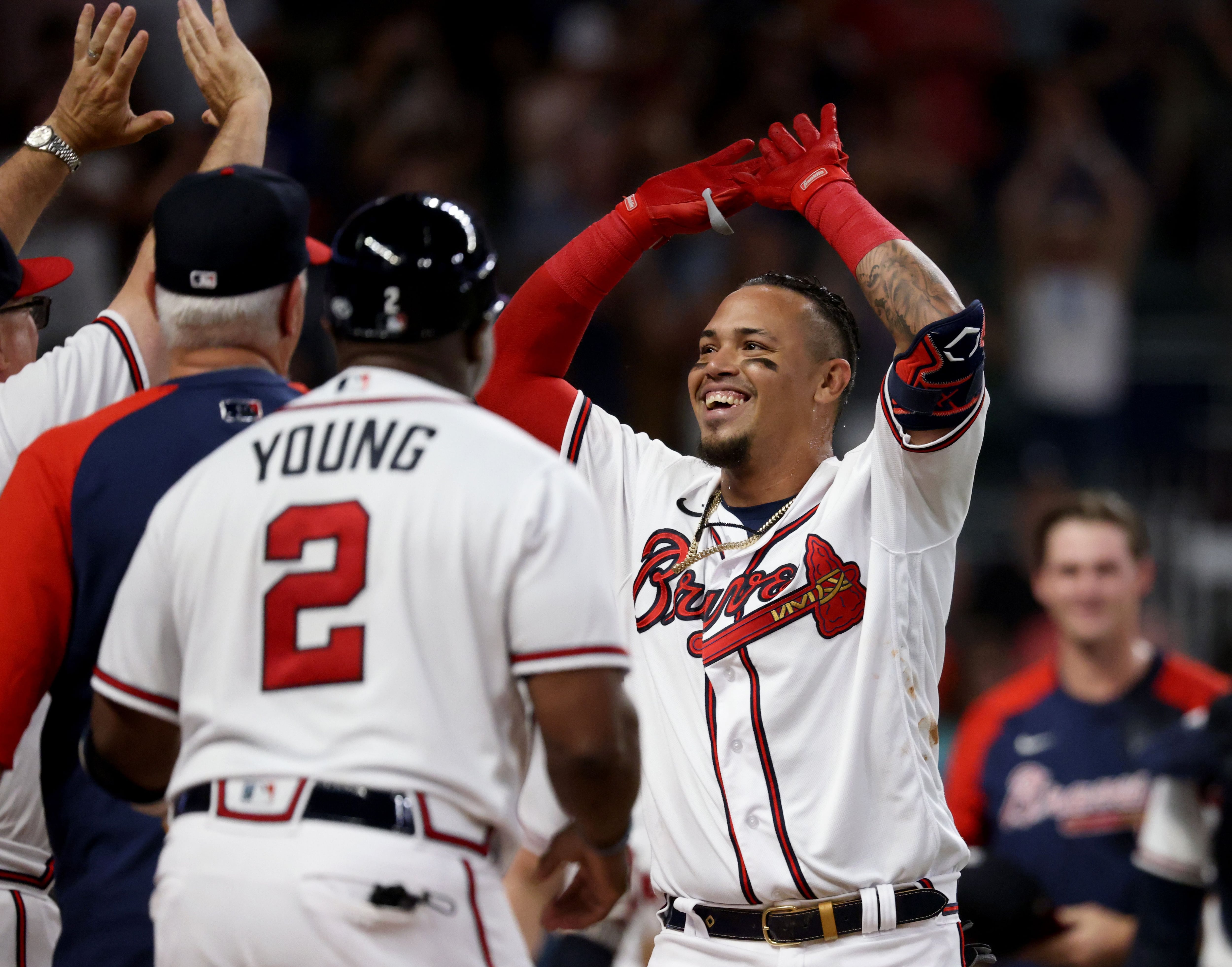 Orlando Arcia delivers as Braves walk-off Padres - Battery Power